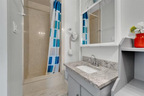 641 Carriagehouse Lane Garland TX 75040