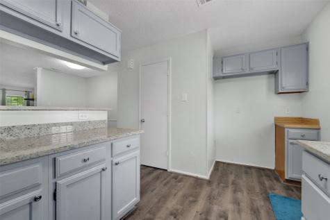 641 Carriagehouse Lane Garland TX 75040