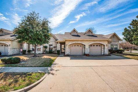 835 Lindbergh Lane Grand Prairie TX 75051