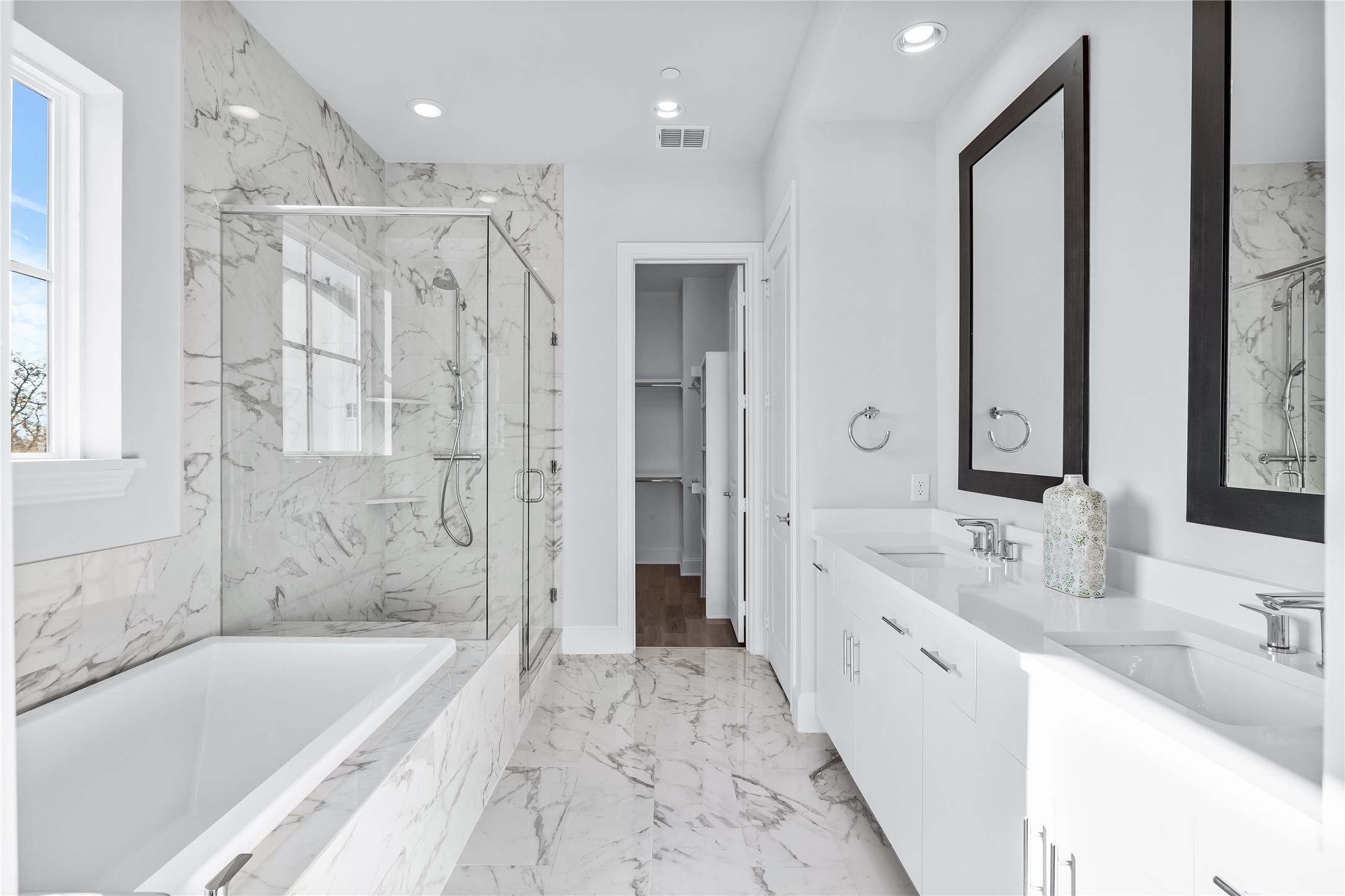 4645 New Water Lane Dallas TX 75219