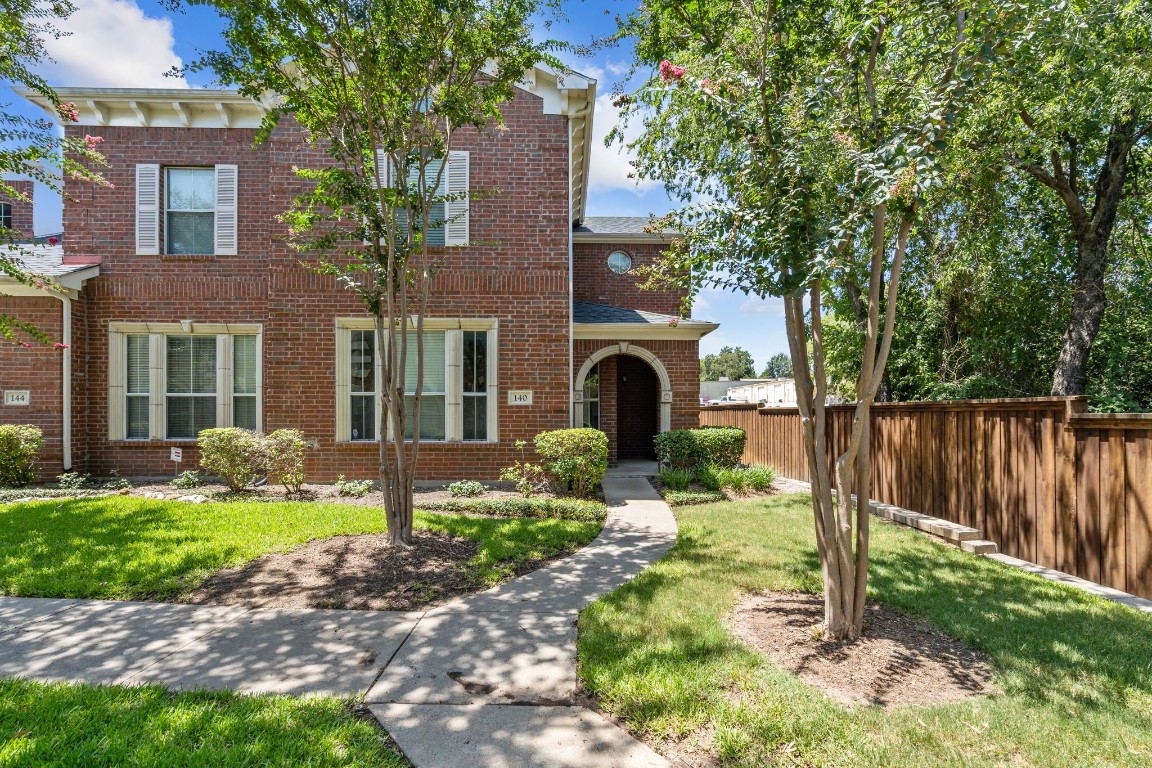 140 Leonard Street Lewisville TX 75057