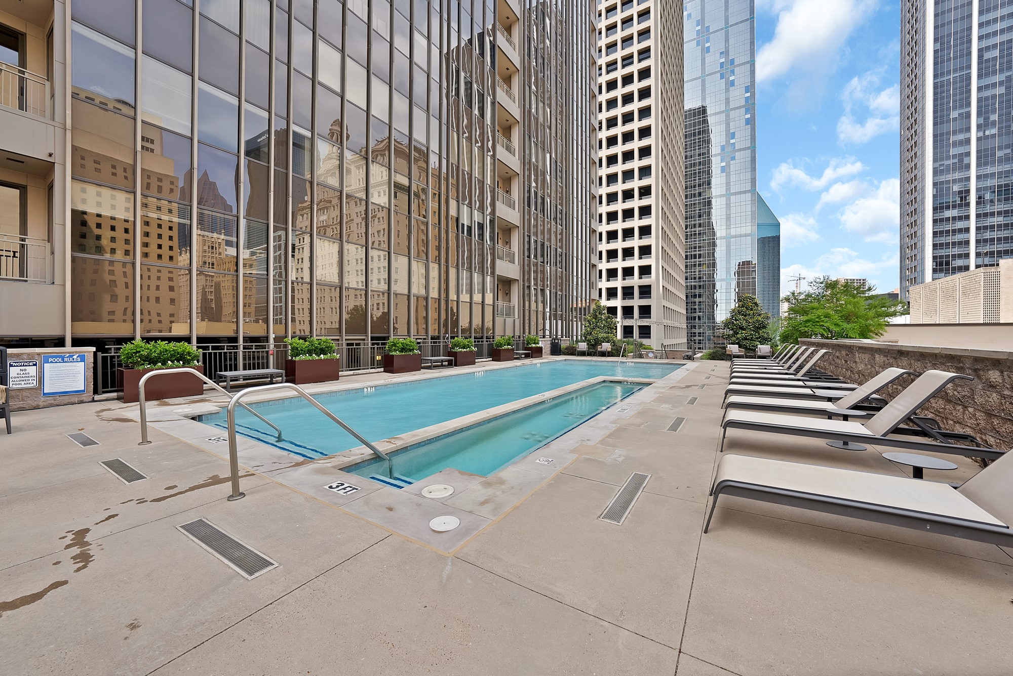 1200 Main Street Dallas TX 75202