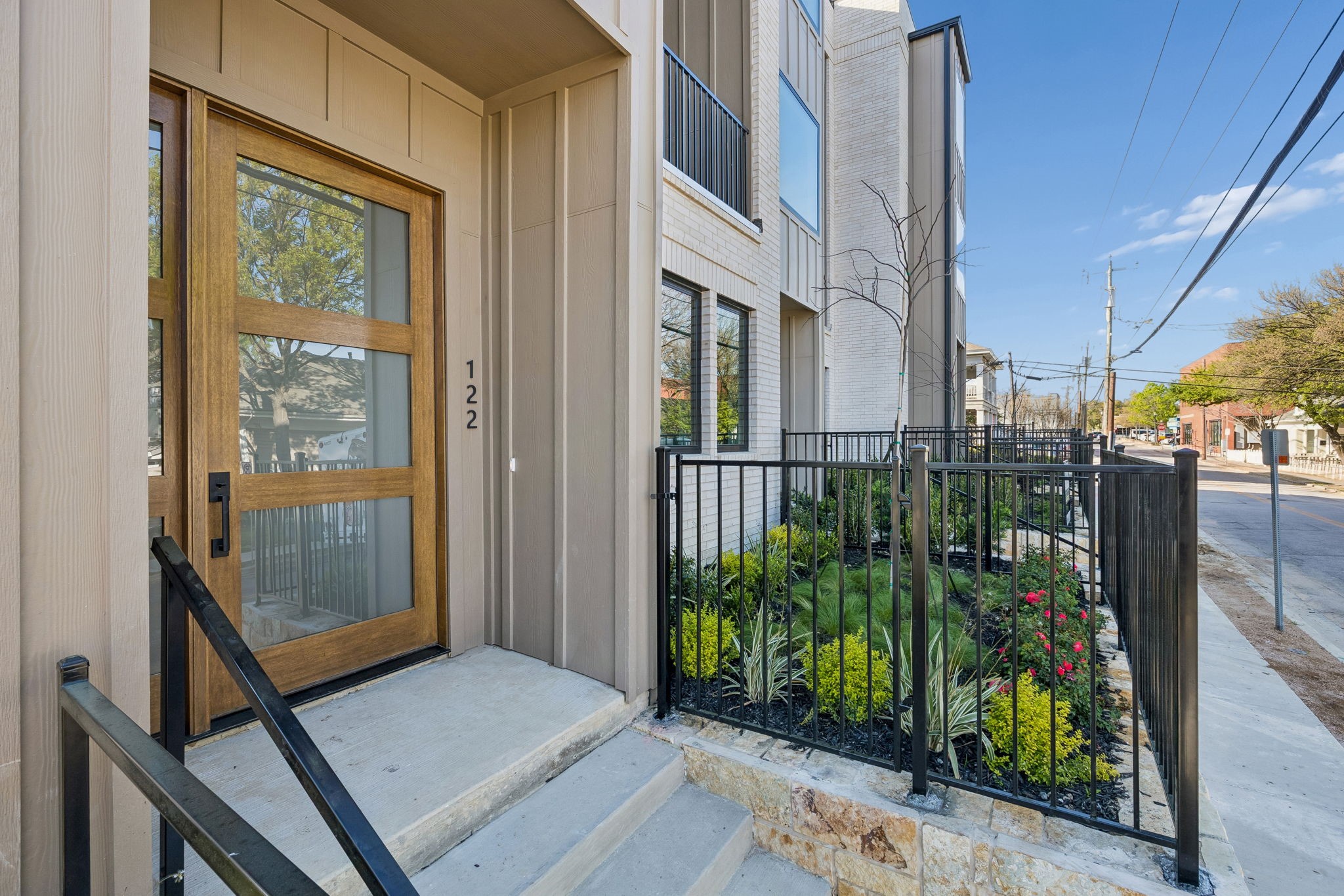 122 S Church Street Mckinney TX 75069