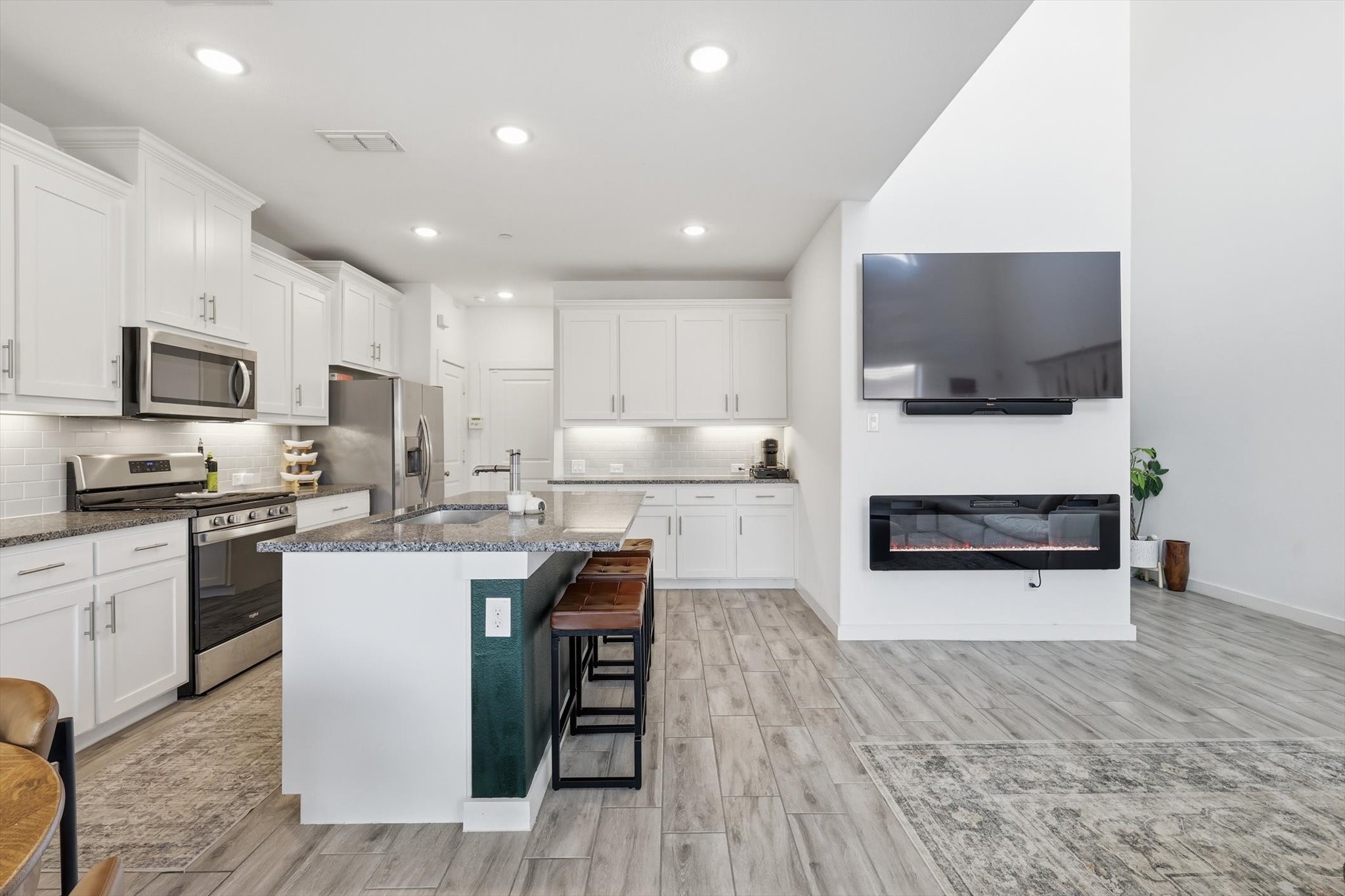 2737 Majesty Drive Little Elm TX 75068