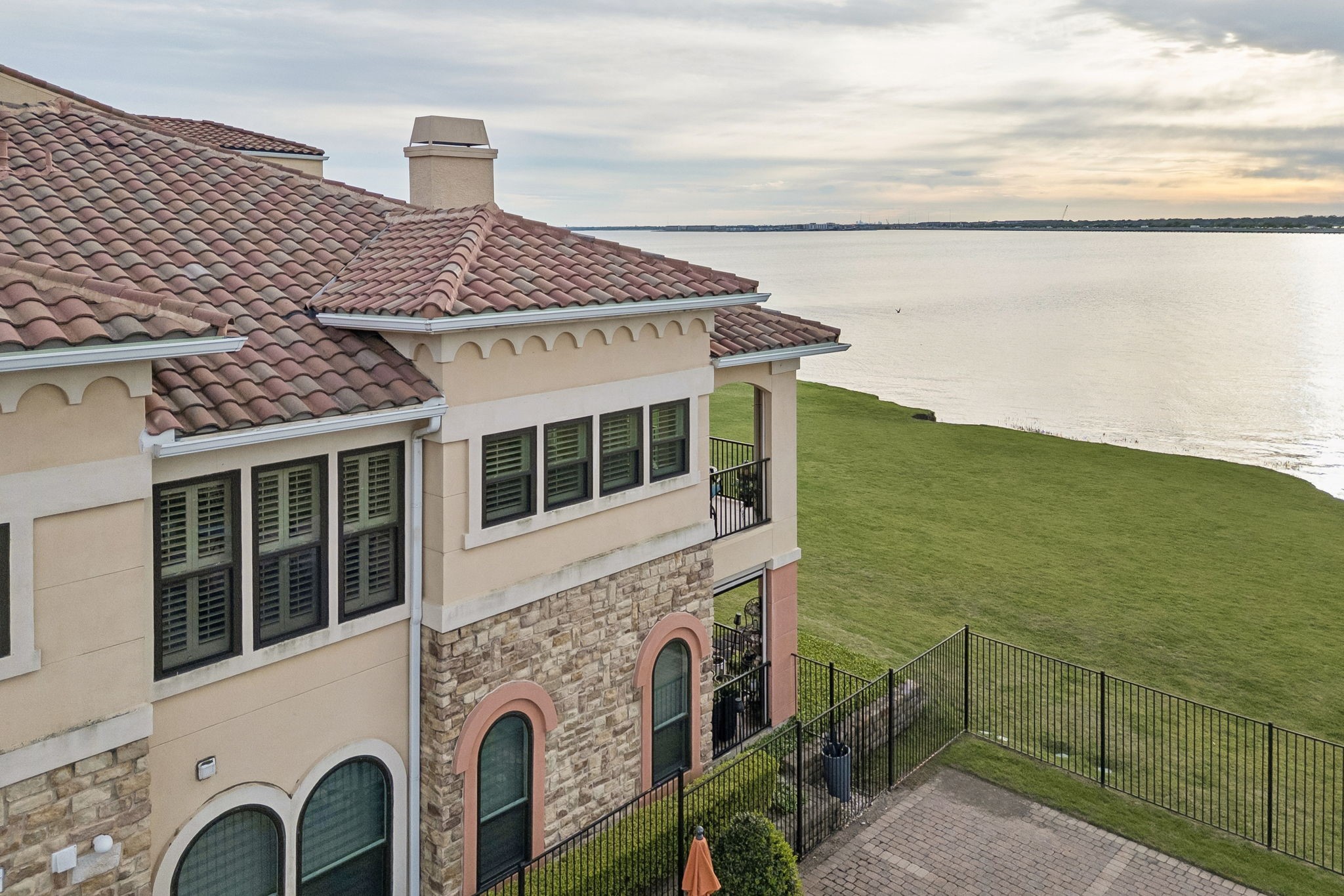 2142 Portofino Drive Rockwall TX 75032