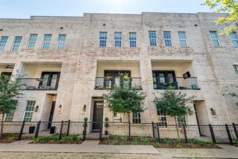 7333 Valley View Lane Dallas TX 75240