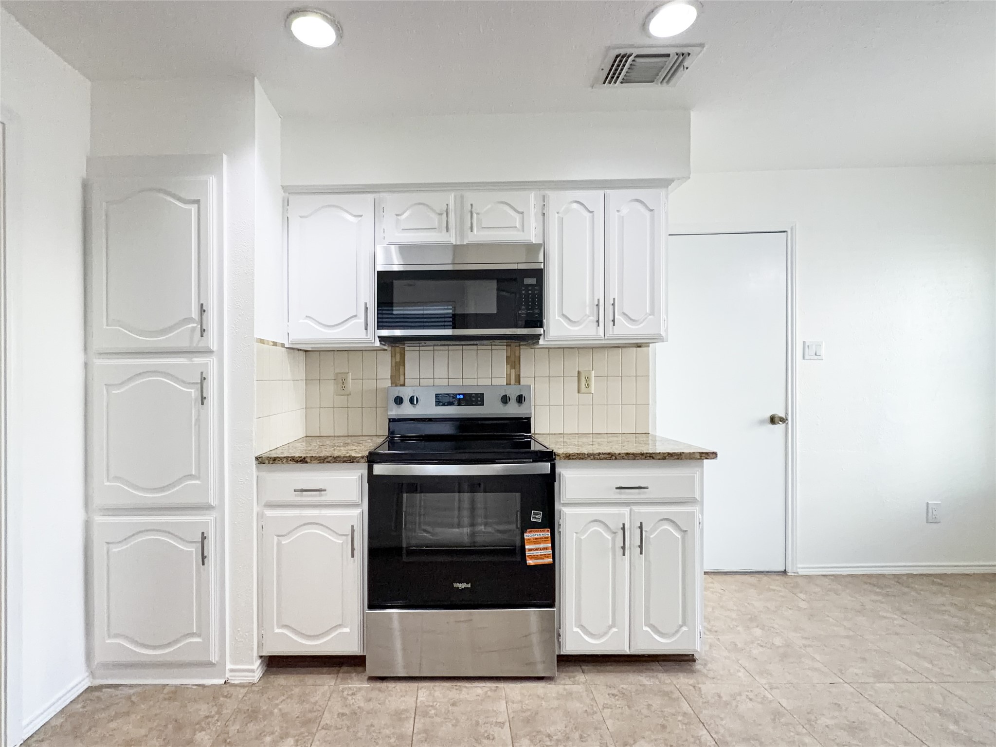 17490 Meandering Way Dallas TX 75252