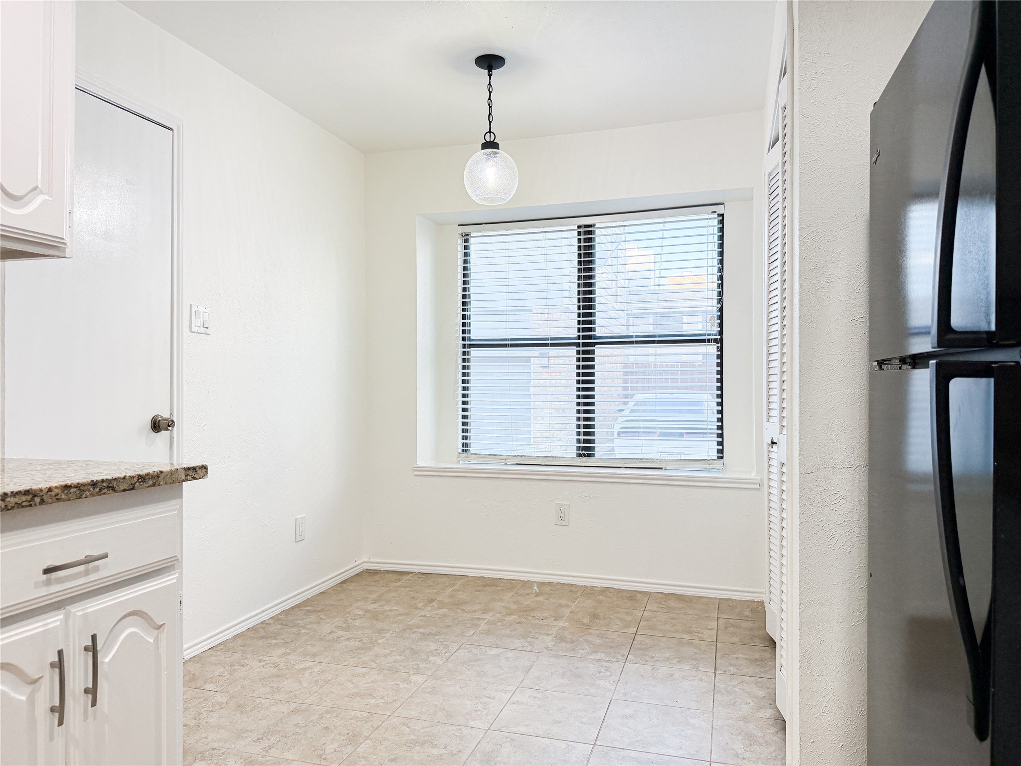 17490 Meandering Way Dallas TX 75252