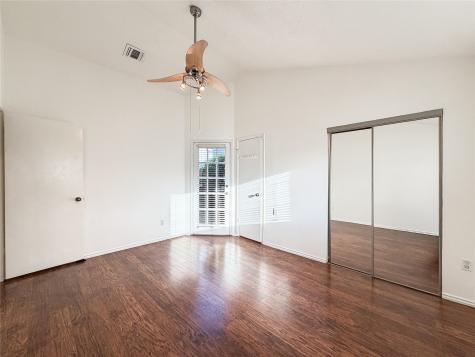 17490 Meandering Way Dallas TX 75252