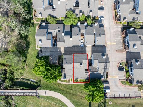 17490 Meandering Way Dallas TX 75252