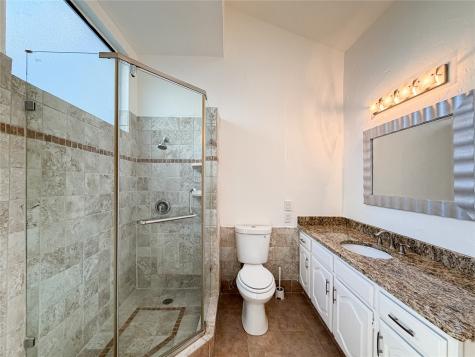17490 Meandering Way Dallas TX 75252