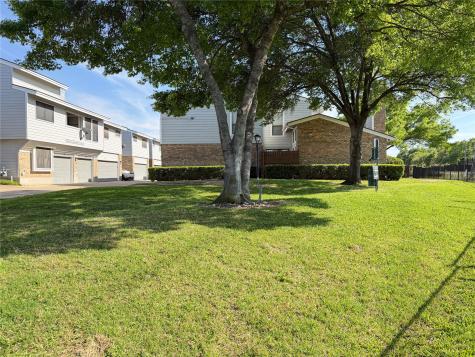 17490 Meandering Way Dallas TX 75252