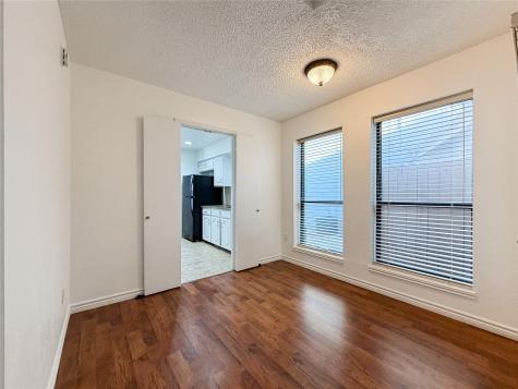 17490 Meandering Way Dallas TX 75252