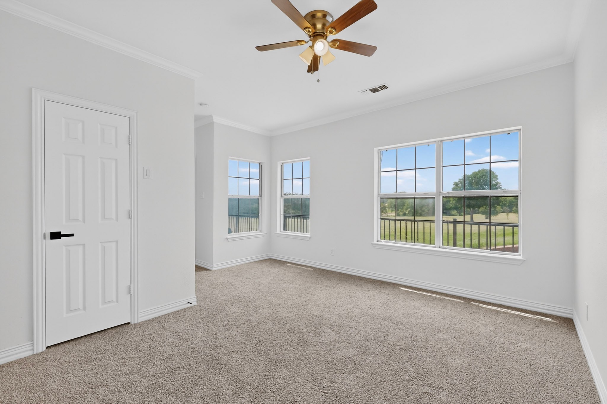 1609 Masters Drive Desoto TX 75115