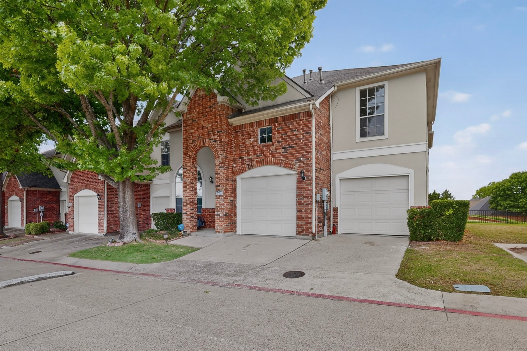 1609 Masters Drive Desoto TX 75115