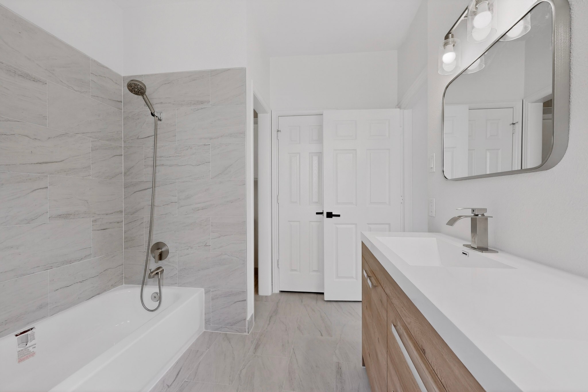 1609 Masters Drive Desoto TX 75115