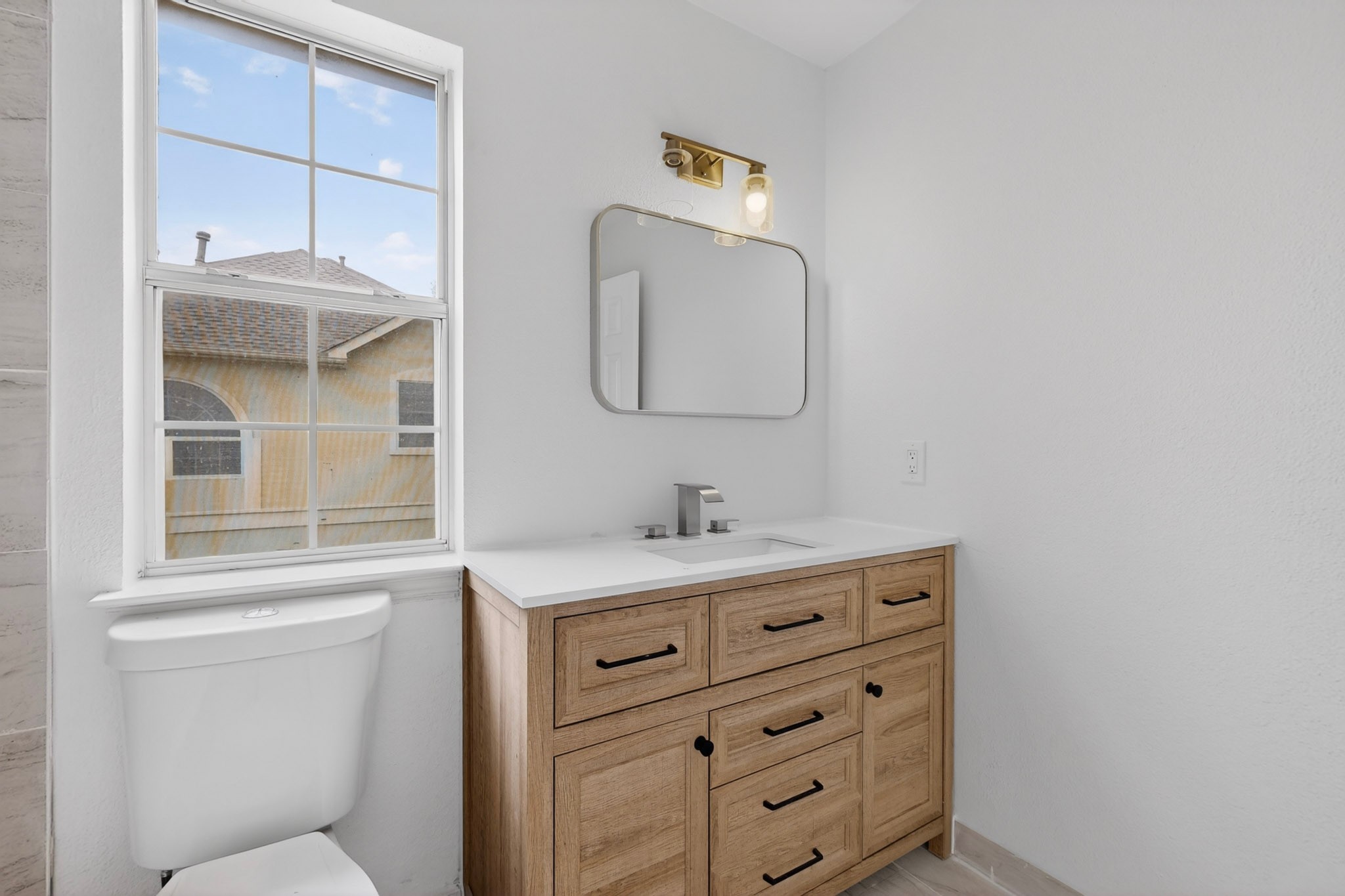 1609 Masters Drive Desoto TX 75115