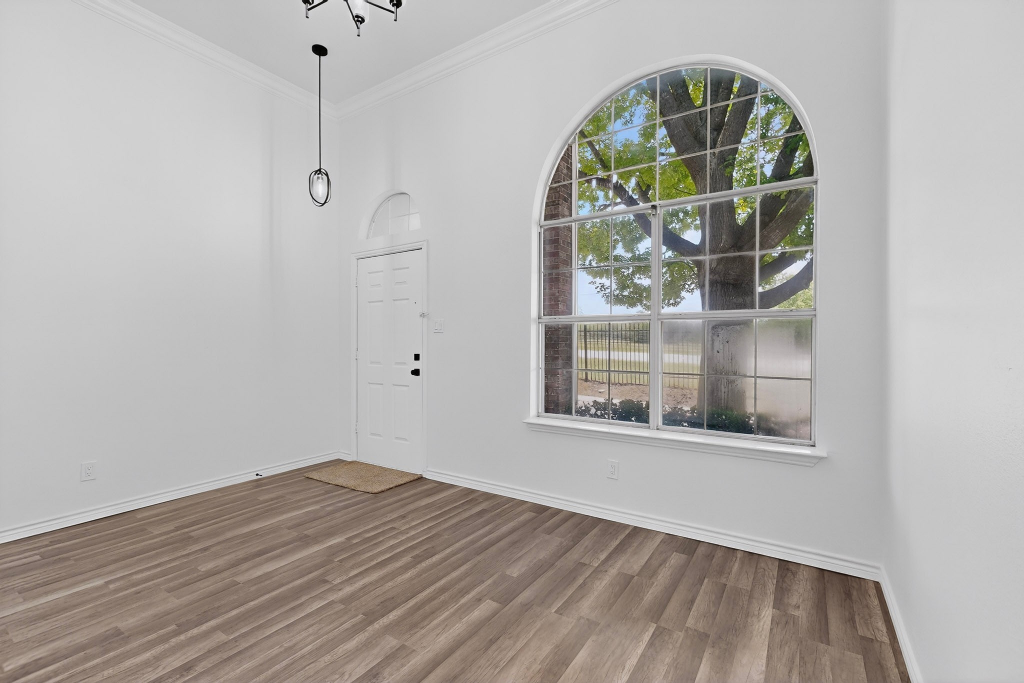 1609 Masters Drive Desoto TX 75115