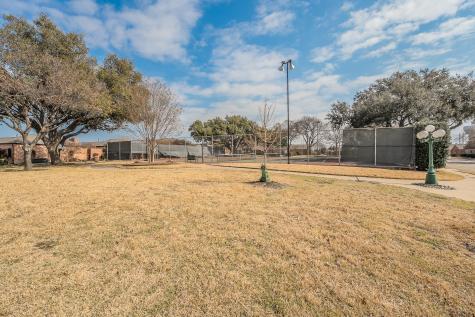 3020 Stonehenge Lane Carrollton TX 75006