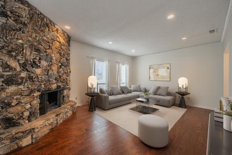3020 Stonehenge Lane Carrollton TX 75006