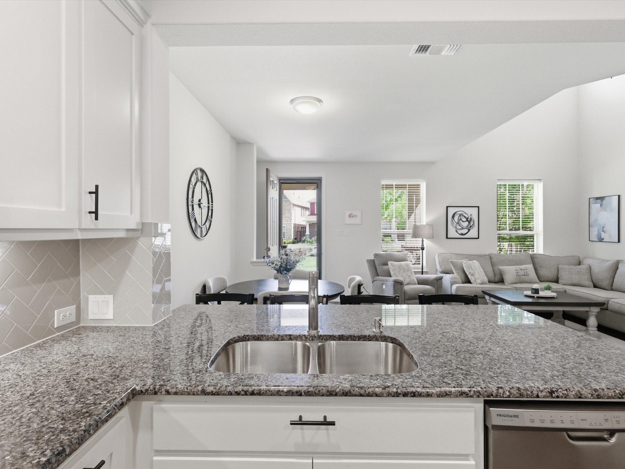 4531 Fossil Opal Lane Arlington TX 76005