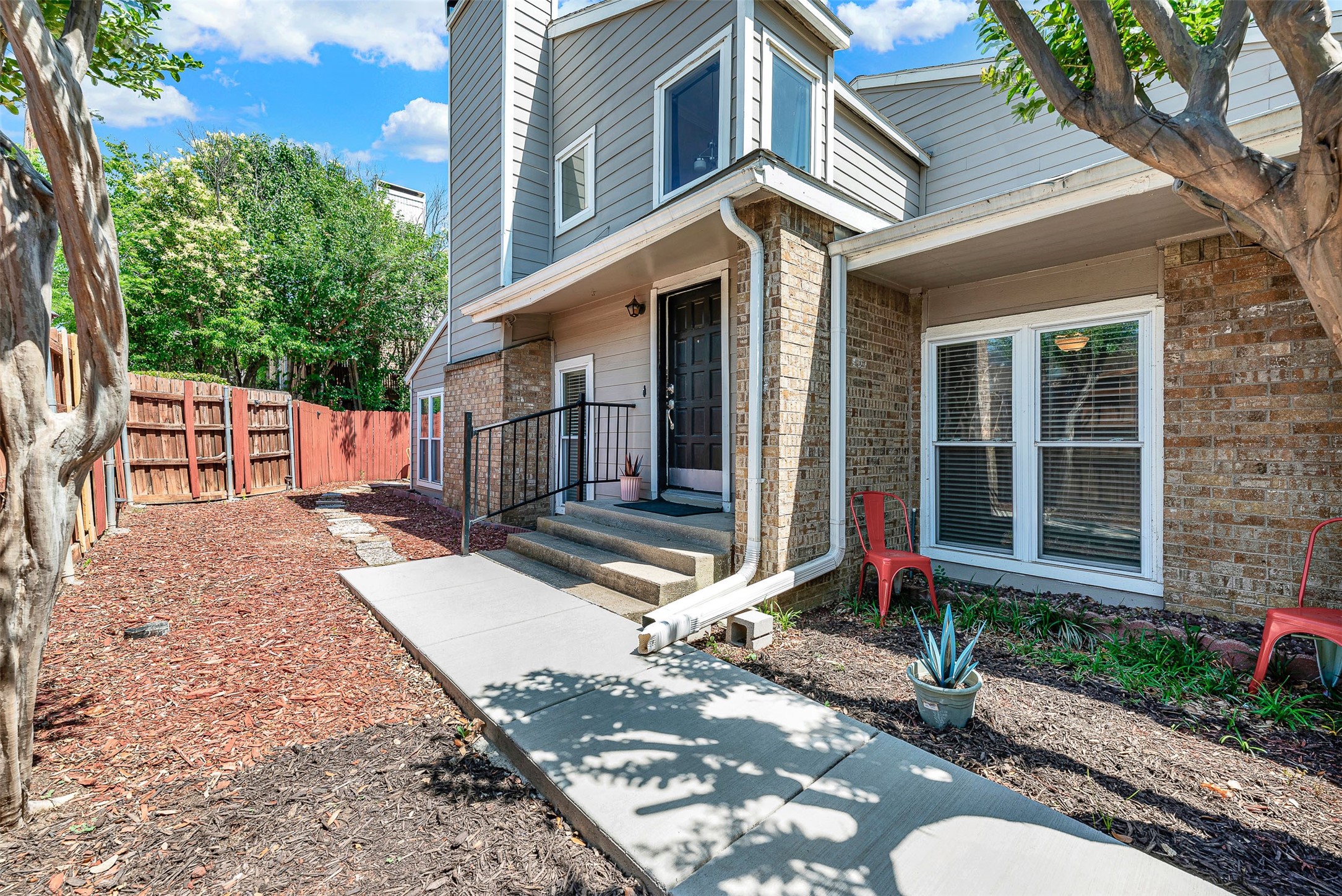 2724 Meadowstone Court Carrollton TX 75006