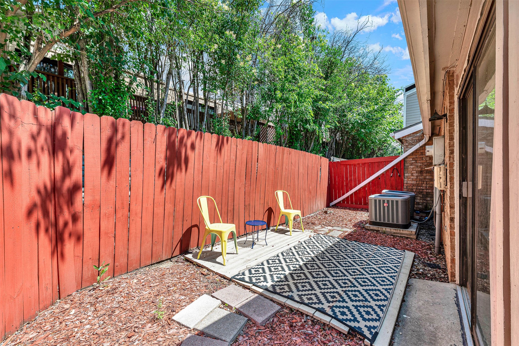 2724 Meadowstone Court Carrollton TX 75006