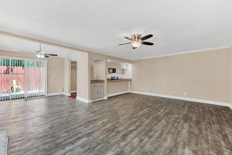 2724 Meadowstone Court Carrollton TX 75006