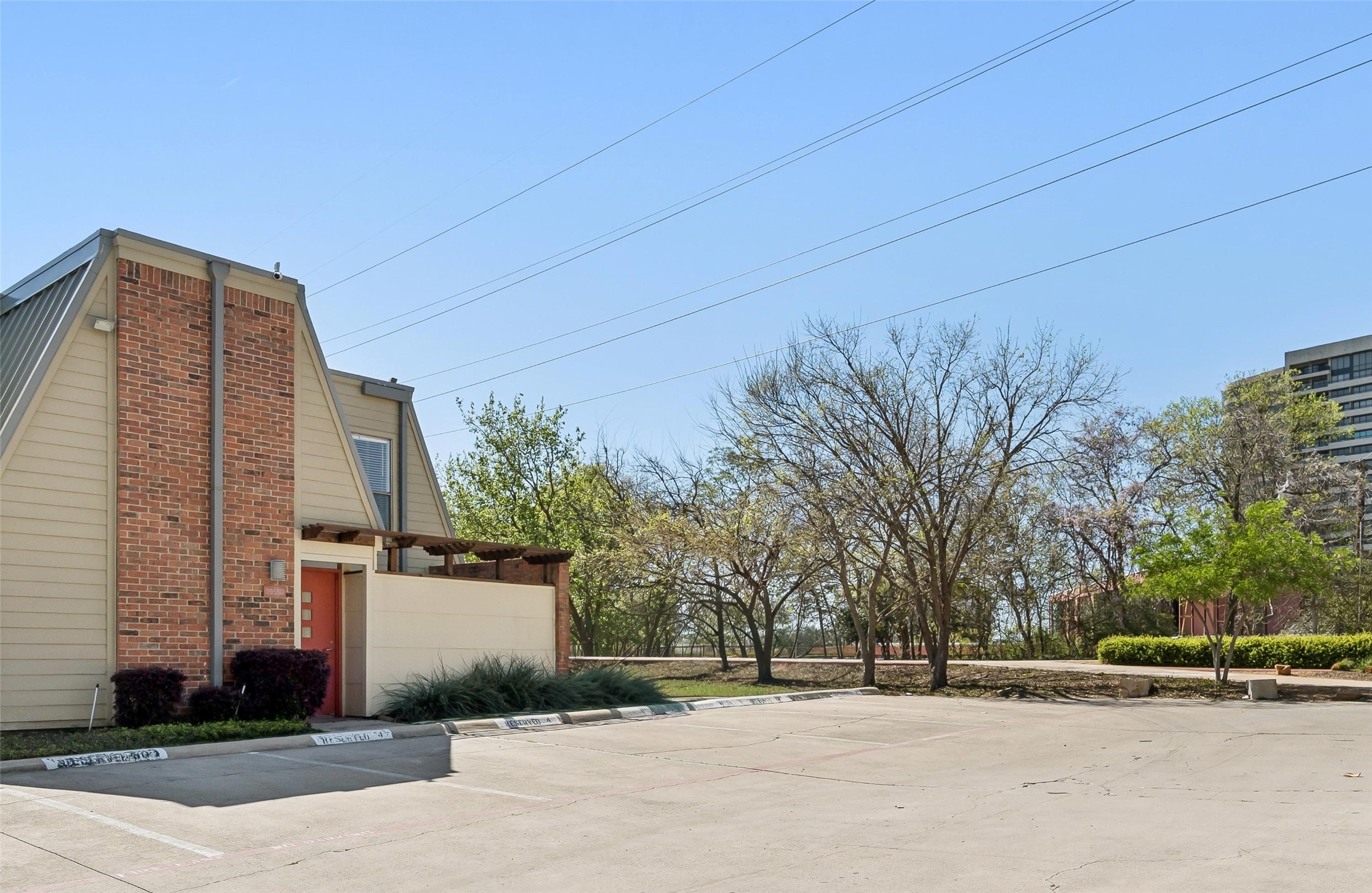 3955 Buena Vista Street Dallas TX 75204