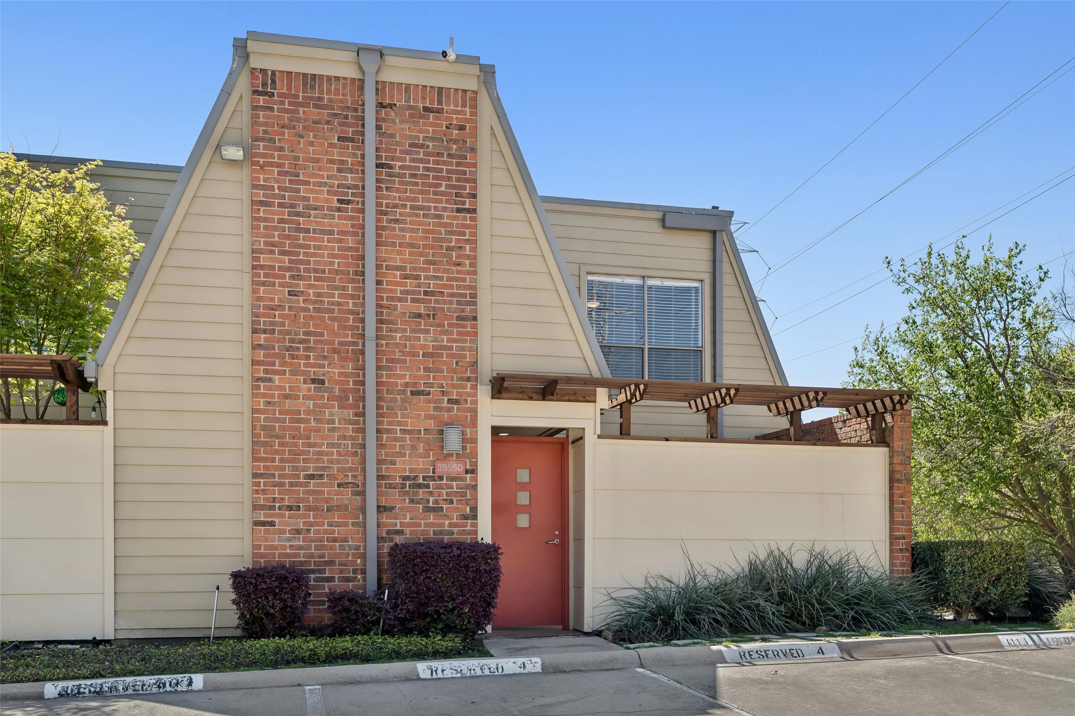 3955 Buena Vista Street Dallas TX 75204