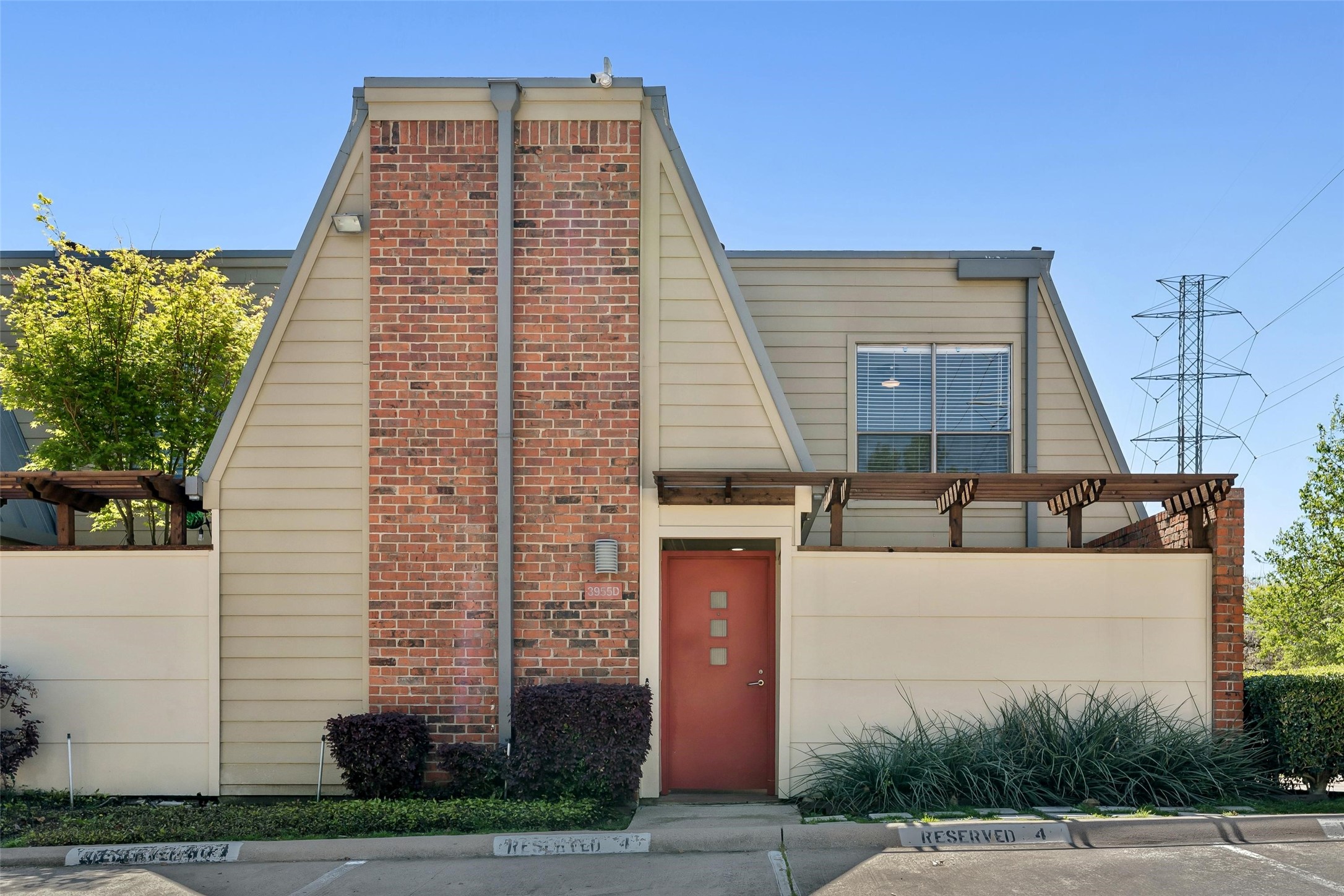 3955 Buena Vista Street Dallas TX 75204