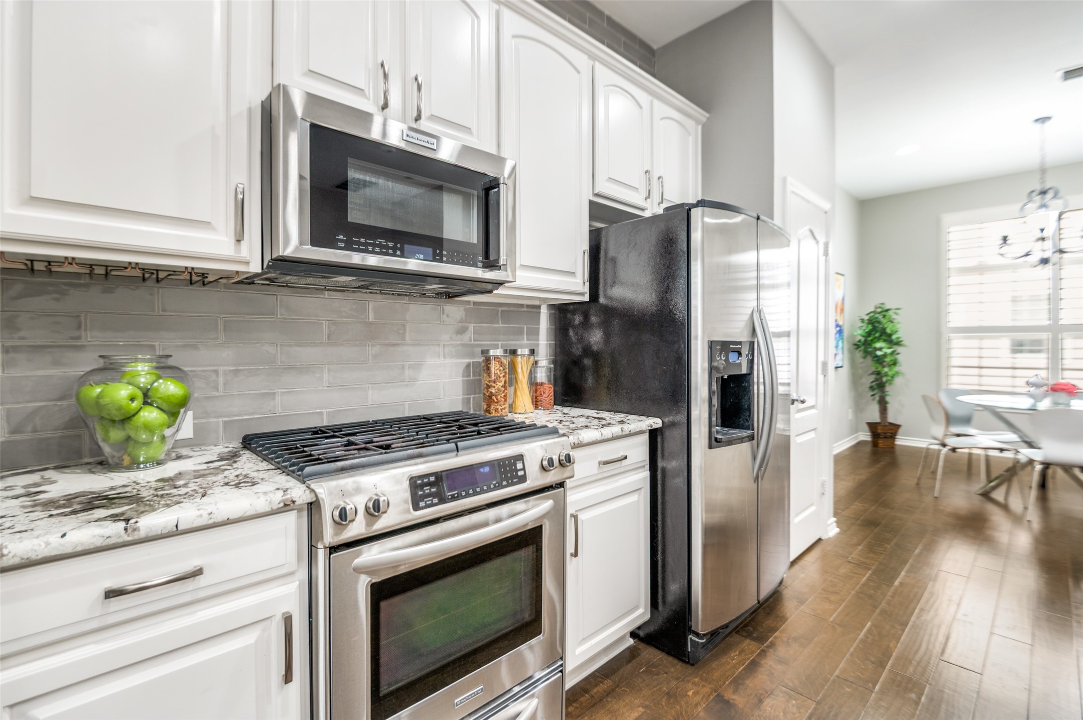 15846 Breedlove Place Addison TX 75001