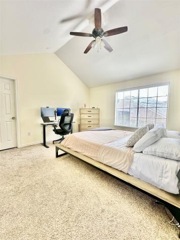 213 Cimarron Trail Irving TX 75063