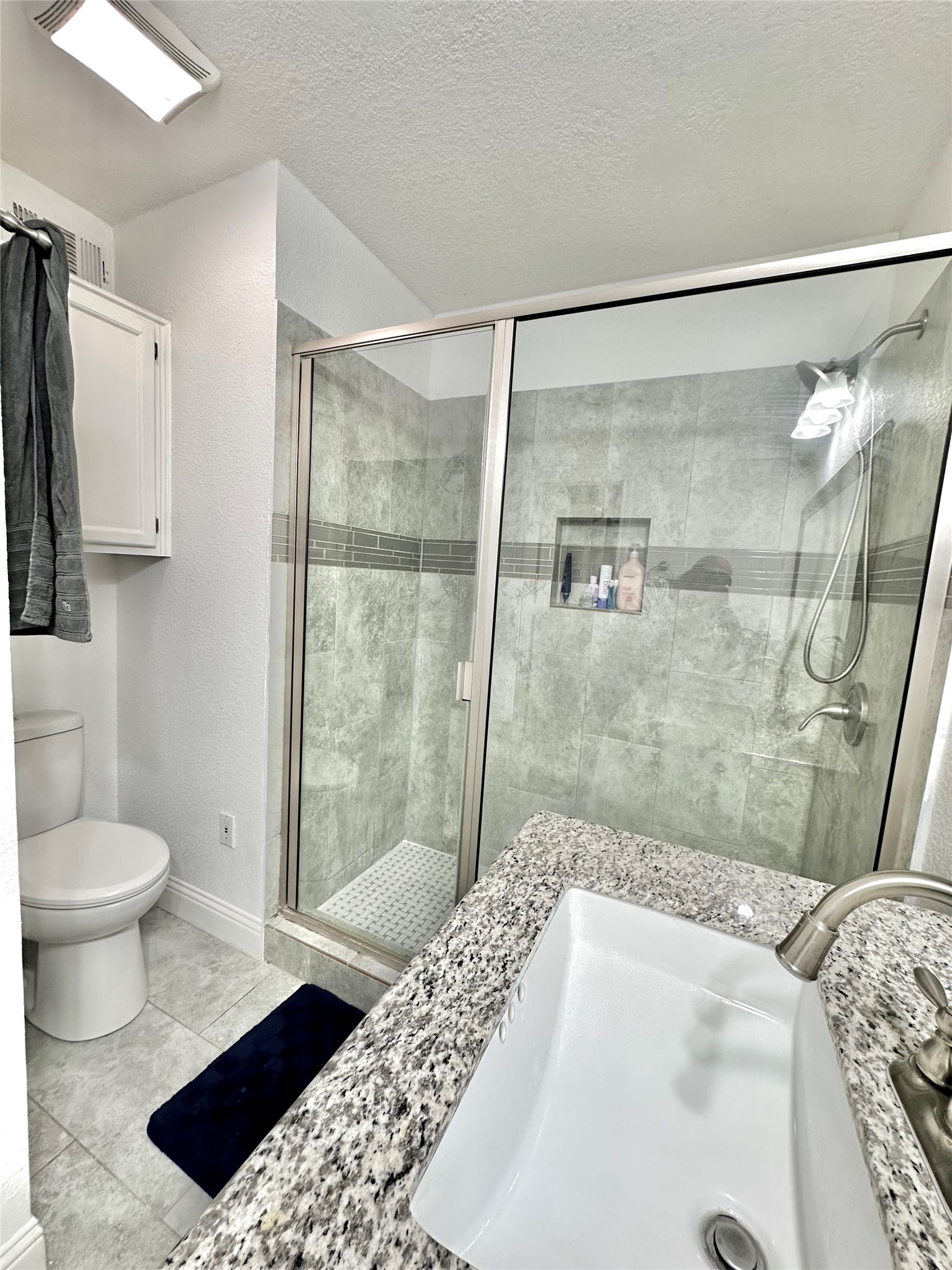 213 Cimarron Trail Irving TX 75063