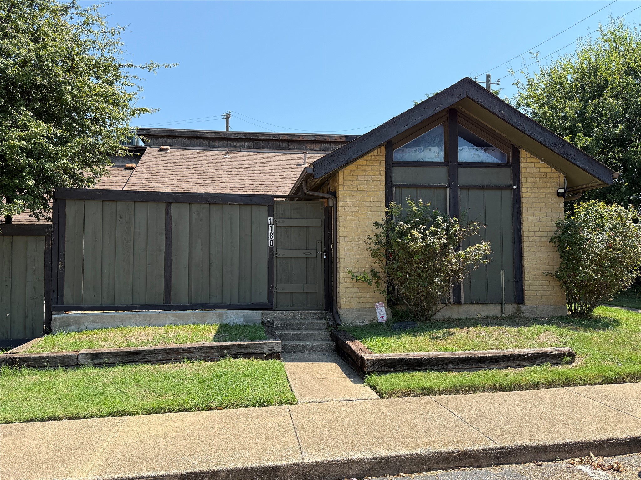 4618 Country Creek Drive Dallas TX 75236