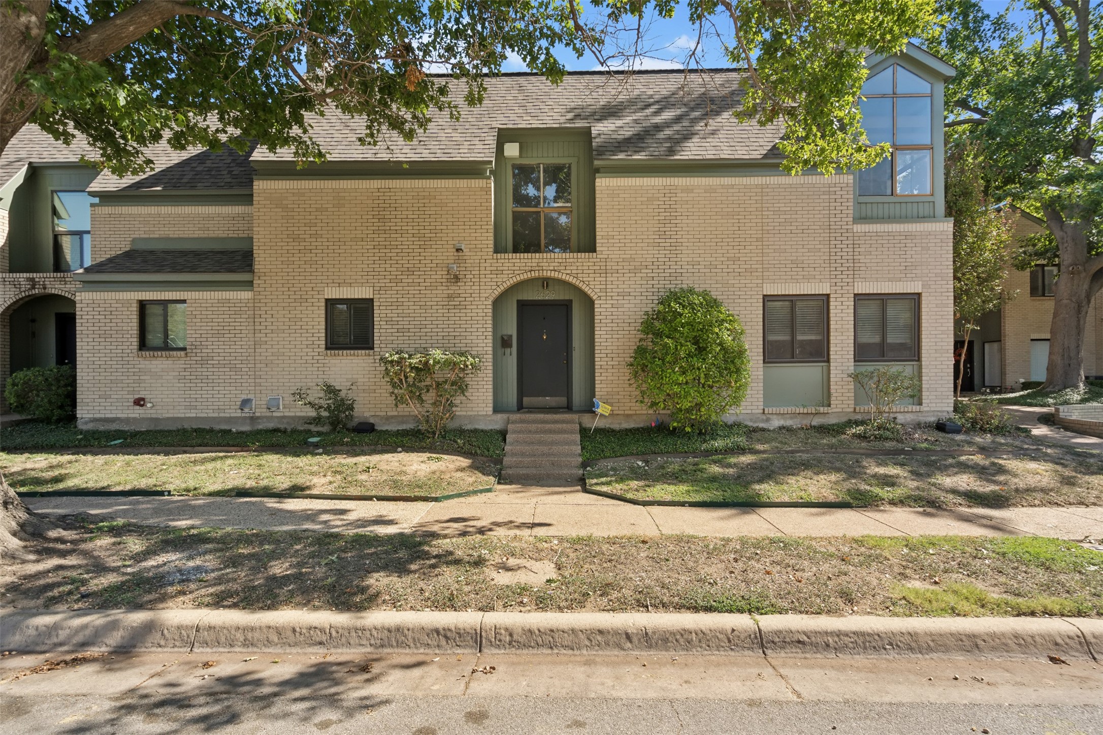 2629 Mccart Avenue Fort Worth TX 76110