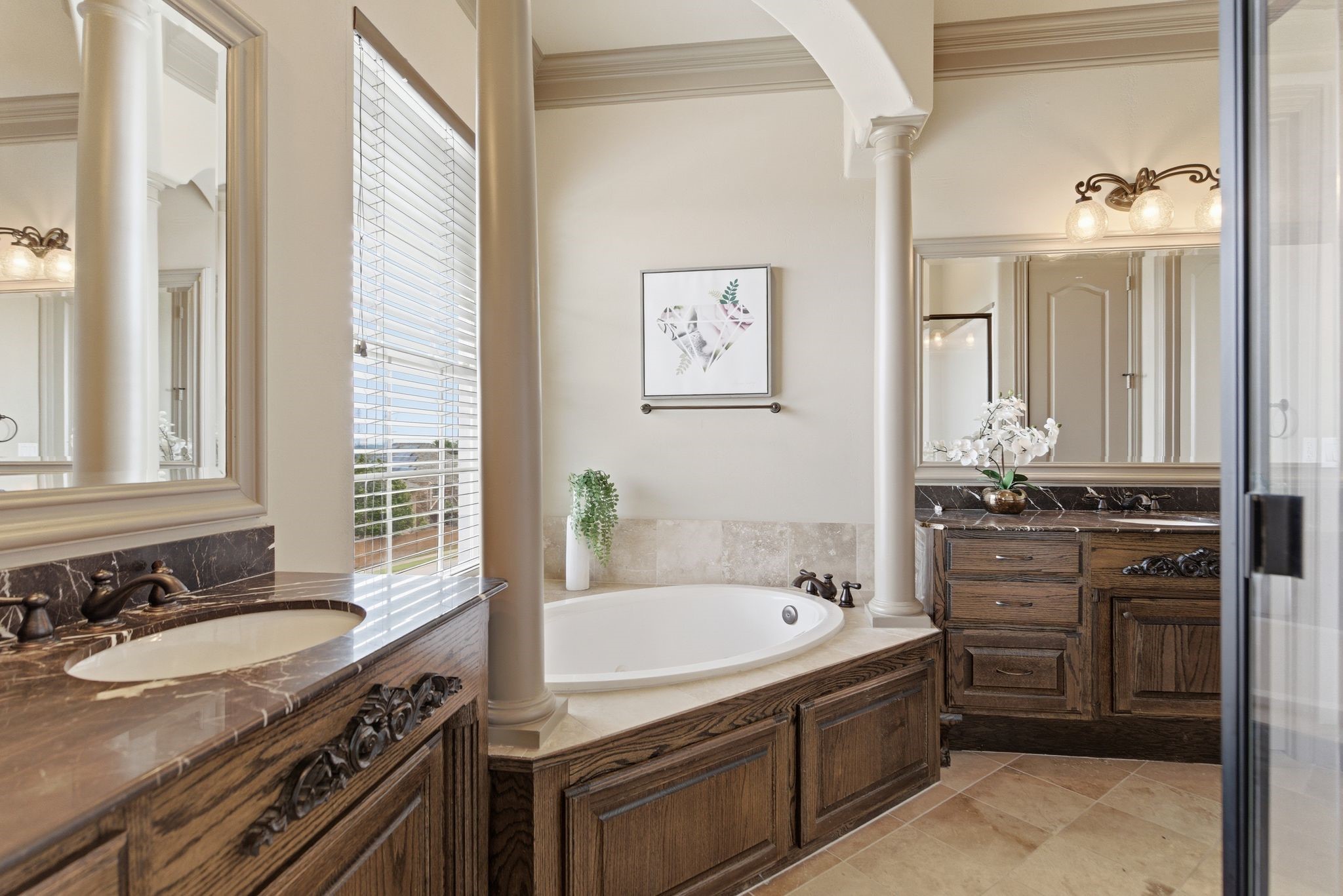 575 Rockingham Drive Irving TX 75063