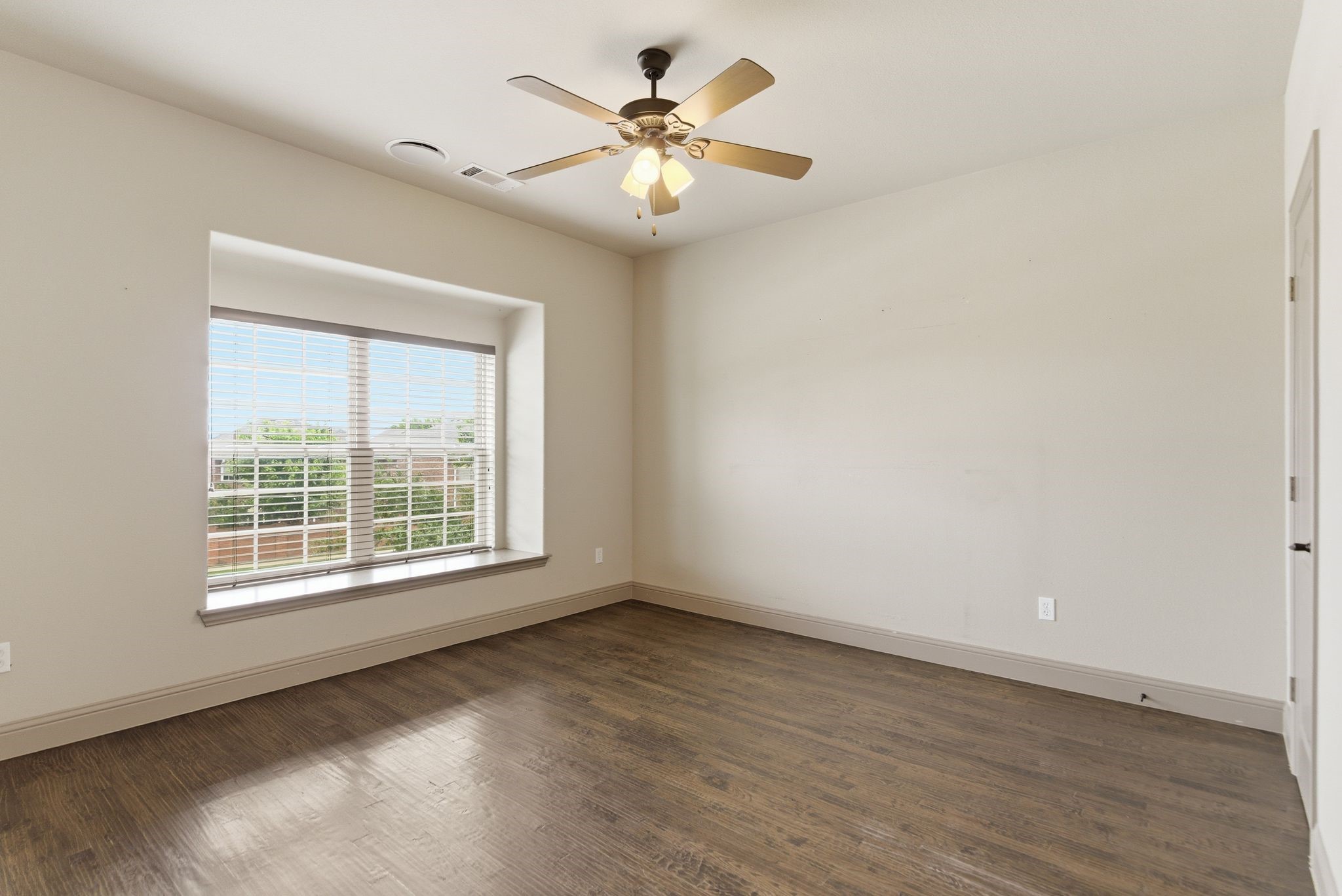 575 Rockingham Drive Irving TX 75063