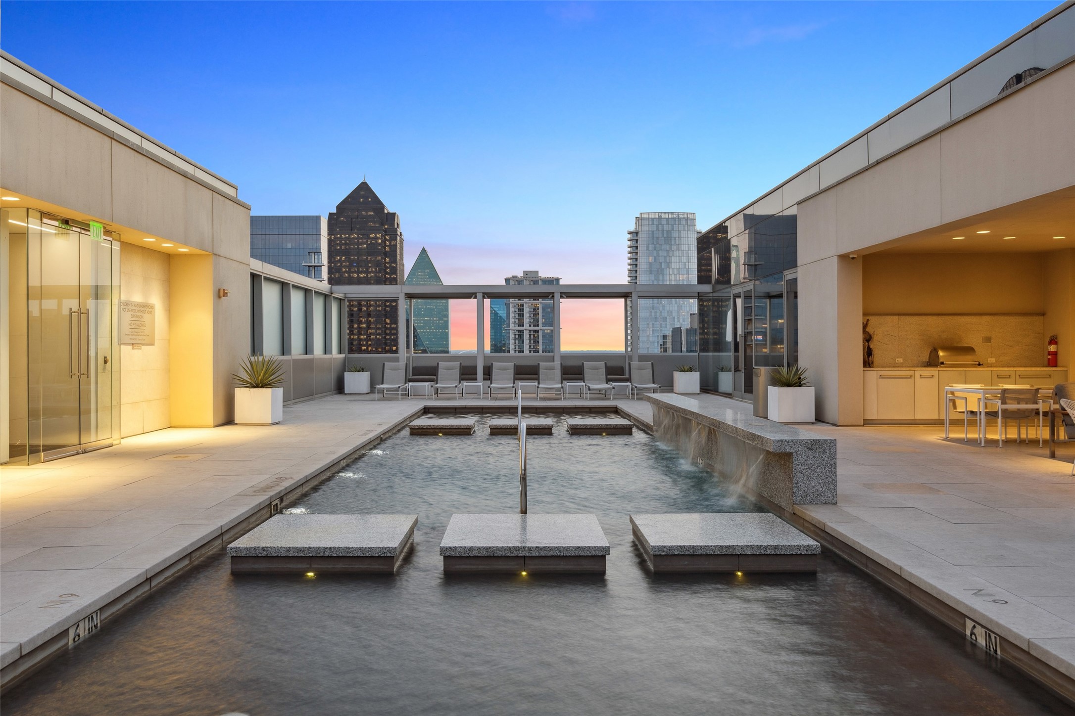 1717 Arts Plaza Dallas TX 75201