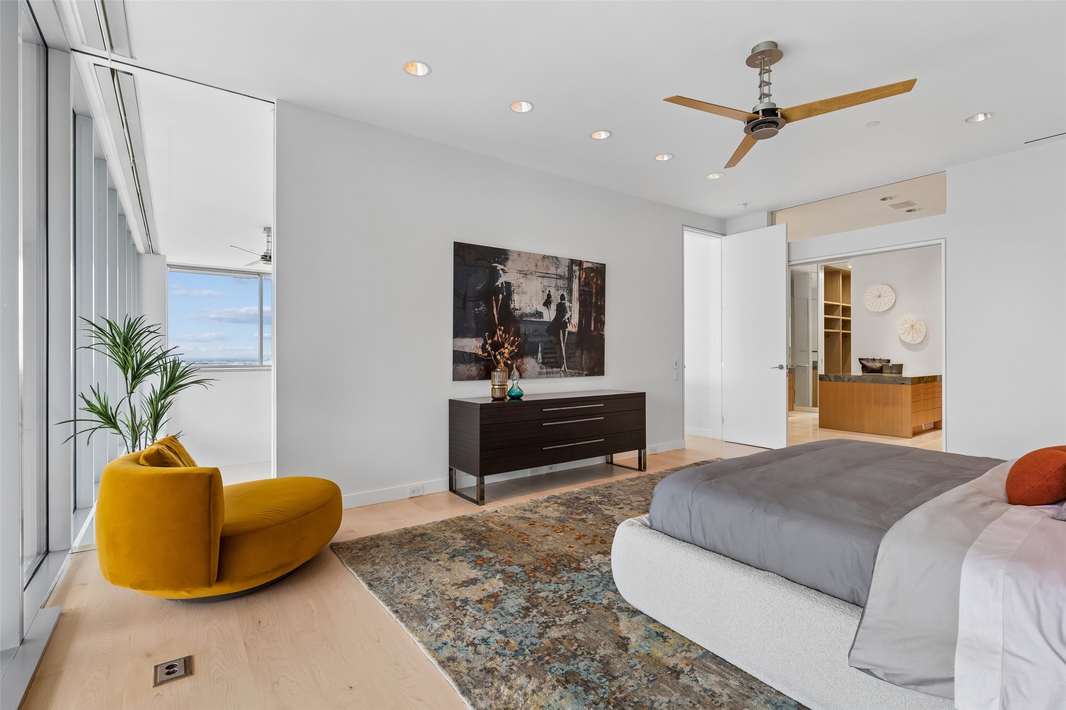 1717 Arts Plaza Dallas TX 75201