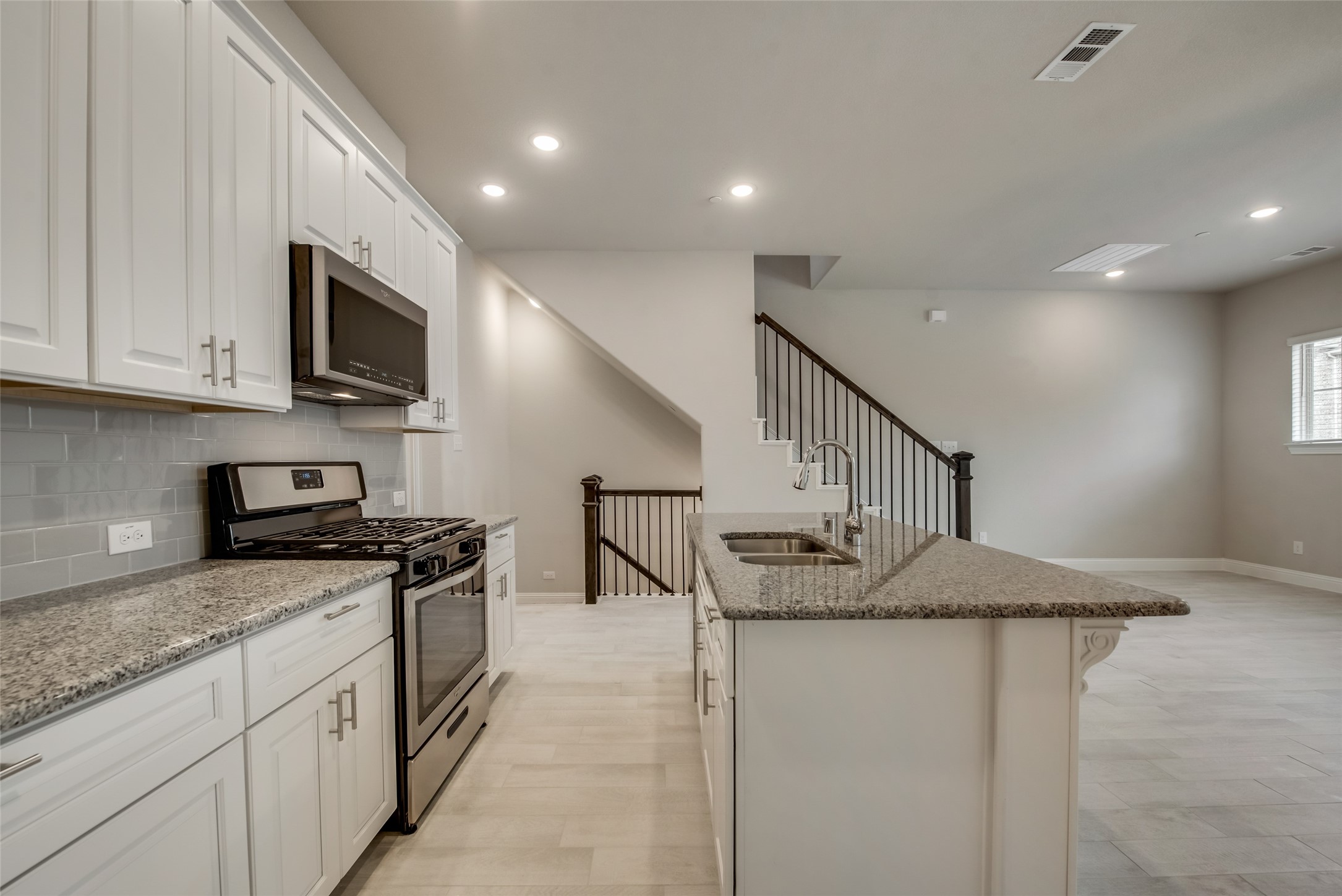 4256 Wetstone Lane Frisco TX 75034