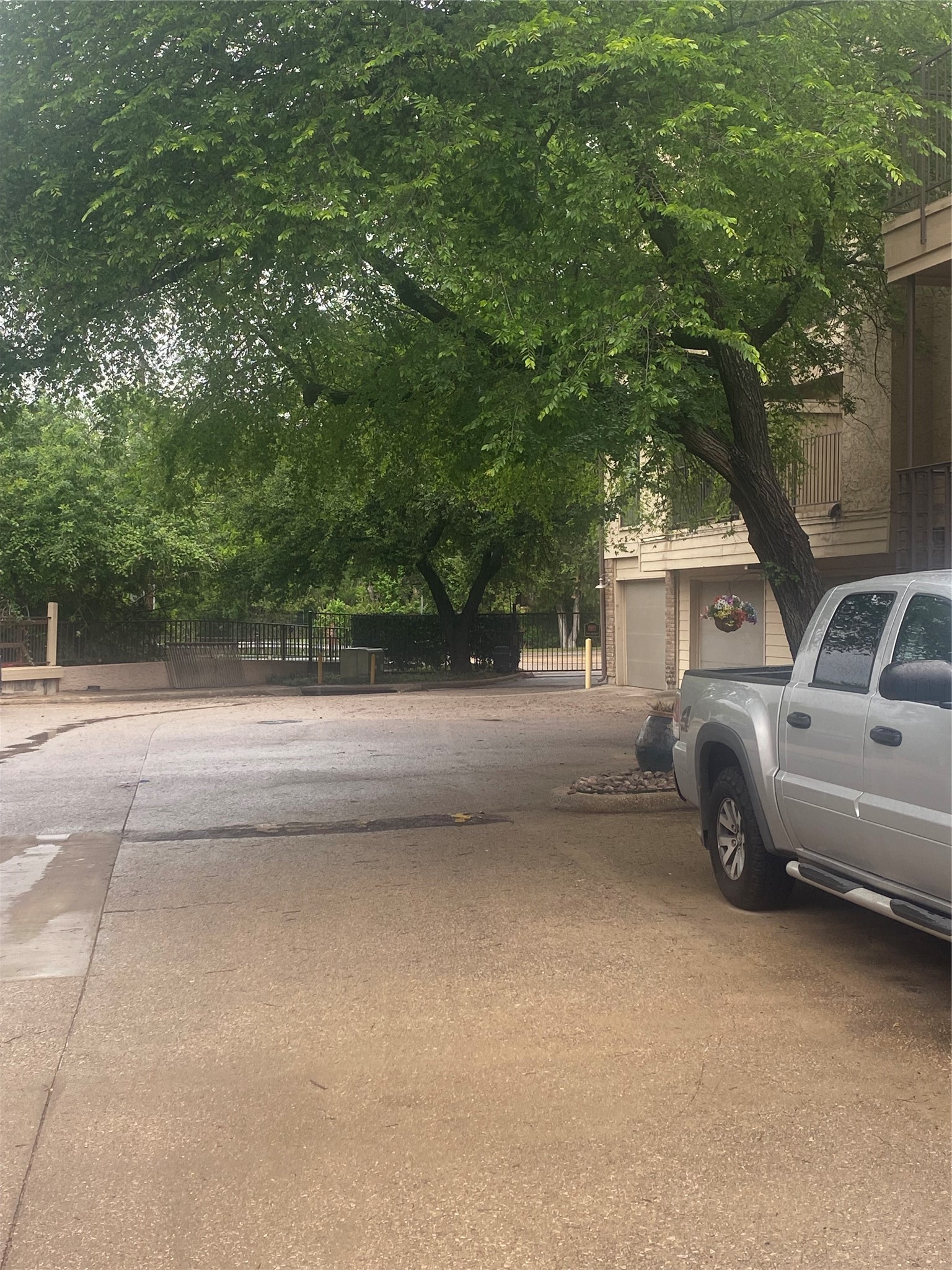 4777 Cedar Springs Road Dallas TX 75219