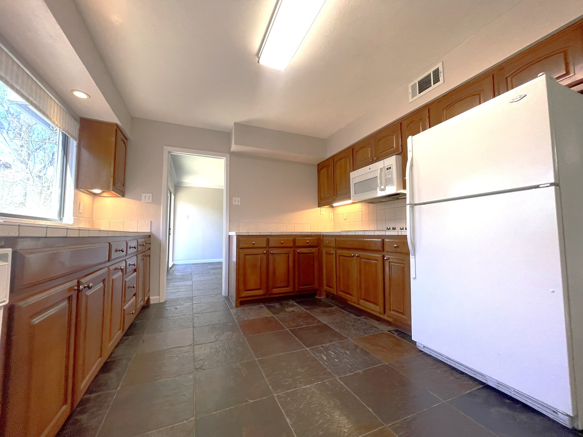 9609 Orchard Hill Dallas TX 75243