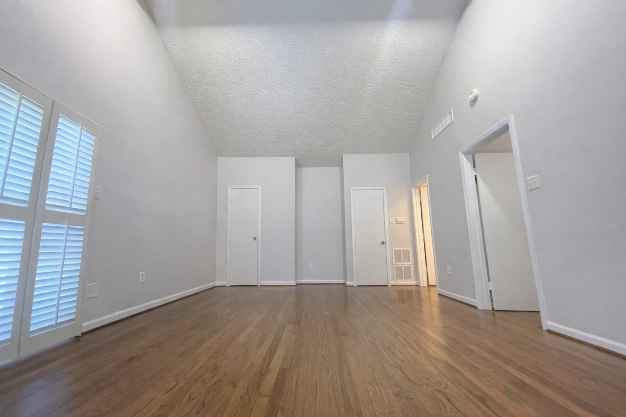 9609 Orchard Hill Dallas TX 75243