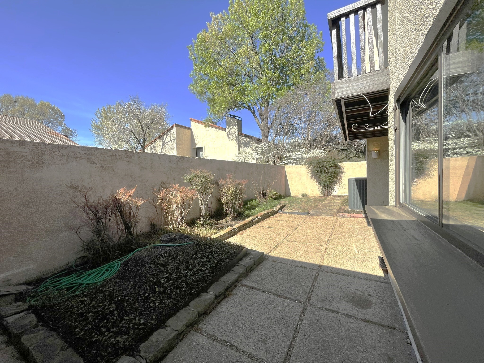 9609 Orchard Hill Dallas TX 75243