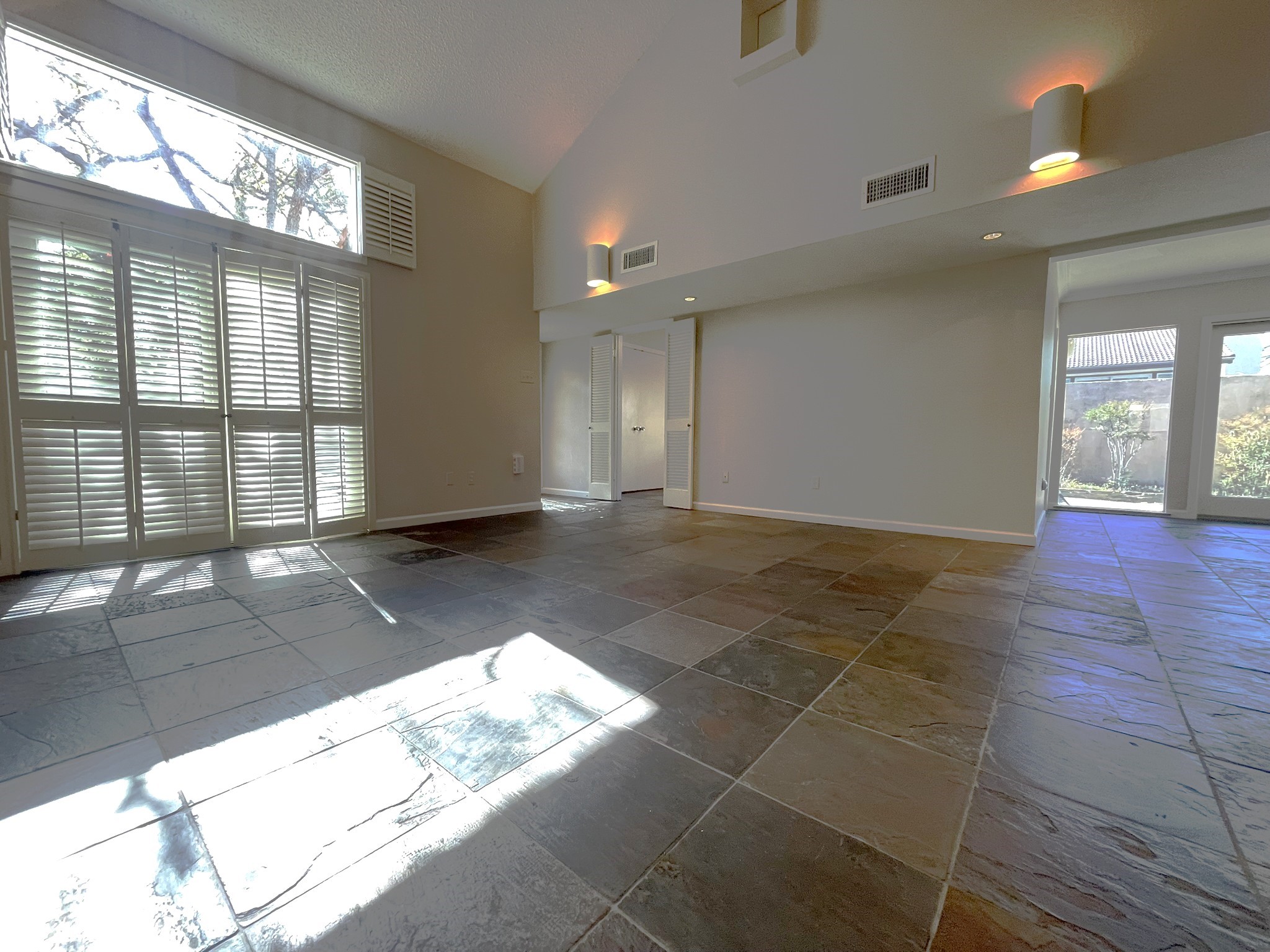 9609 Orchard Hill Dallas TX 75243