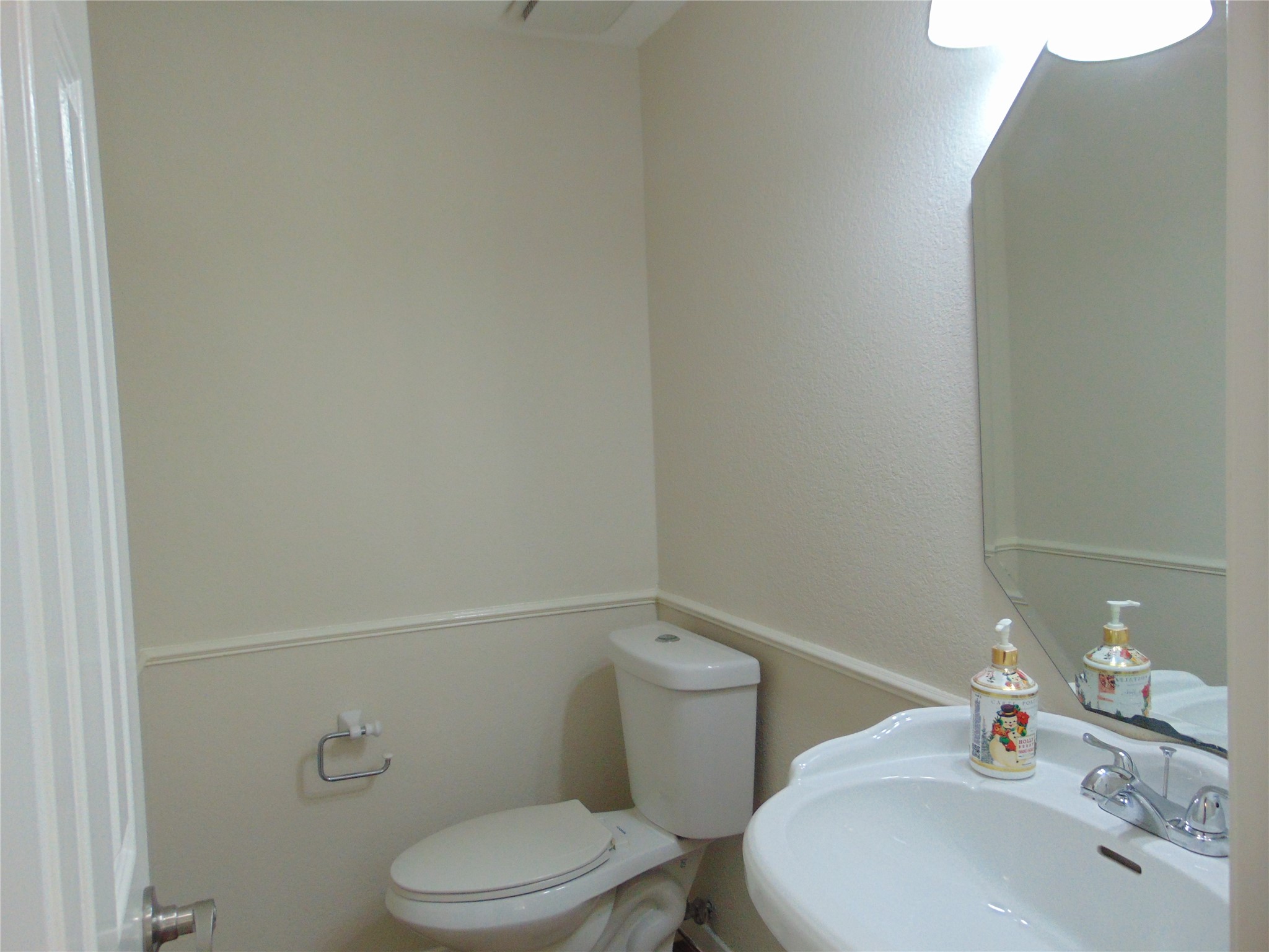 8522 Park Lane Dallas TX 75231