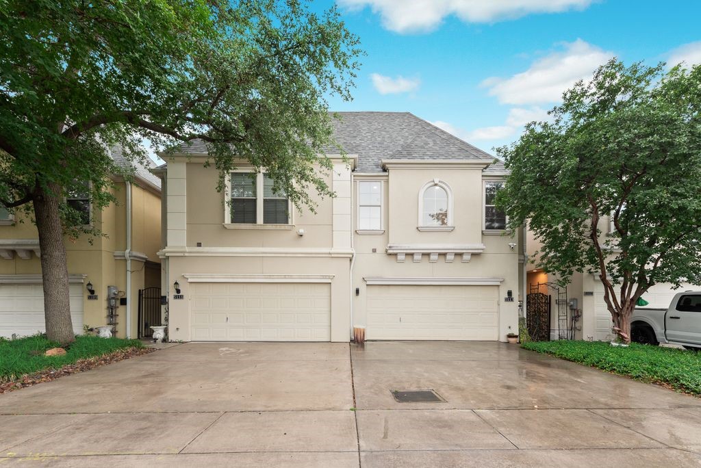 5113 Vandelia Street Dallas TX 75235