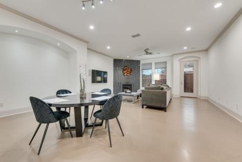 5113 Vandelia Street Dallas TX 75235