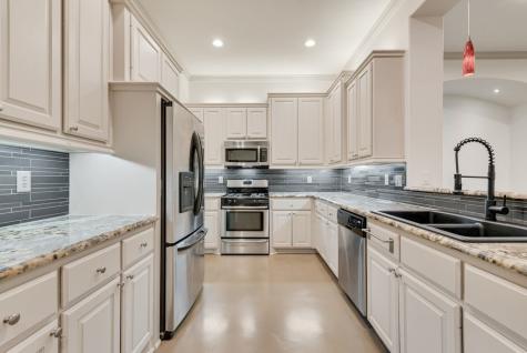 5113 Vandelia Street Dallas TX 75235